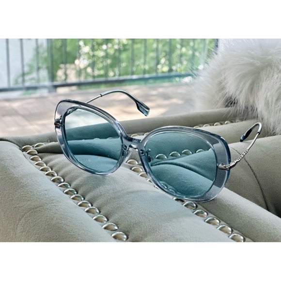BURBERRY • Azure Blue Butterfly Sunglasses - Picture 5 of 5